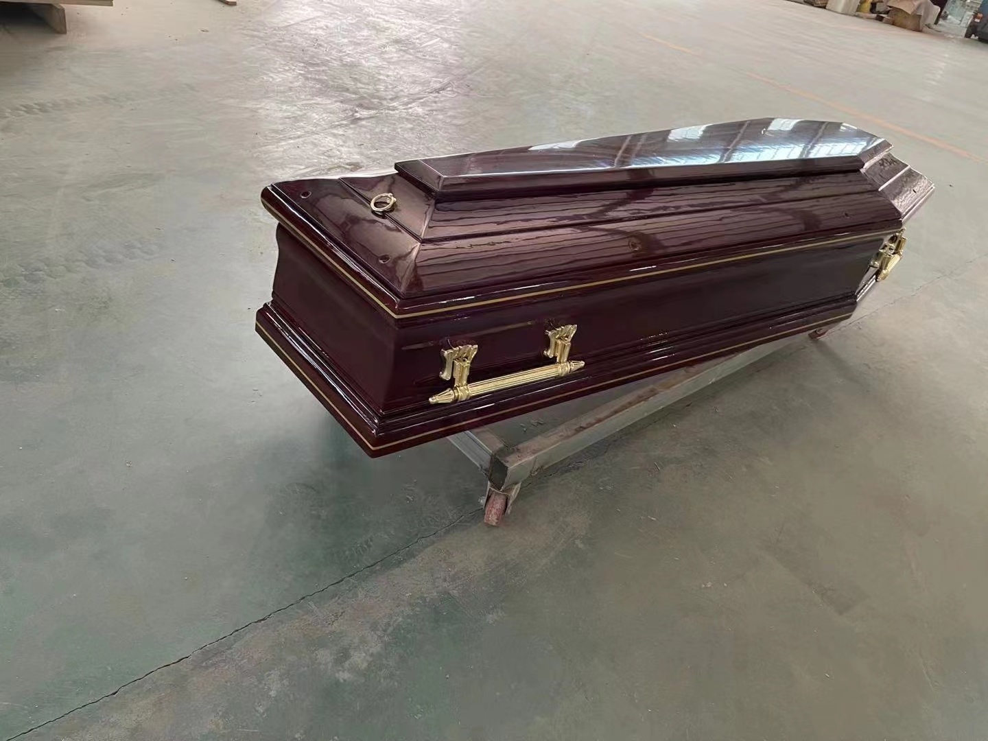 IT236 Plastic coffin handles solid wood coffin with gold line funeral supplies