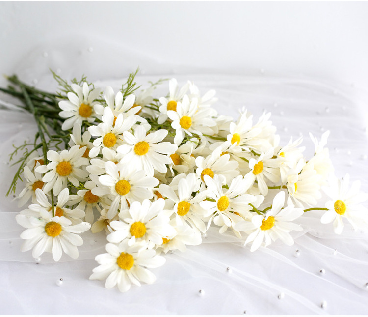 Home Decoration 5-head Simulation Daisy Artificial Flowers Dutch Persian Chrysanthemum Chamomile Wedding Silk flowers