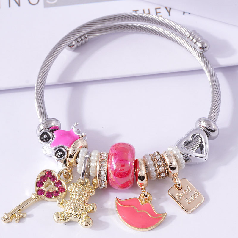 High quality silver plated stainless steel key red lip charm bracelet adjustable large hole beads bear charm bracelet for women