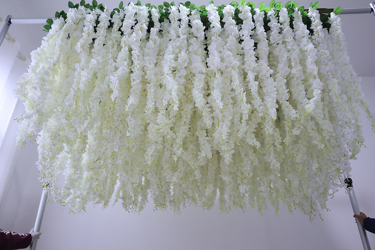 New design Artificial flower wall backdrop white long silk wisteria flower for wedding decoration