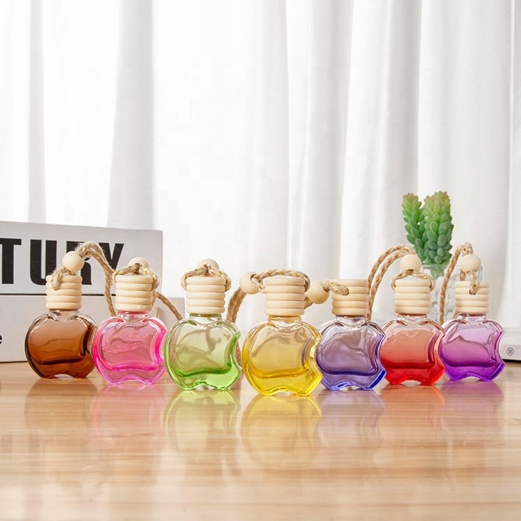 6ml Hot Selling Apple Shaped Gradient Color Air Freshener Hanging Car Perfume Diffuser Pendant Glass Bottle