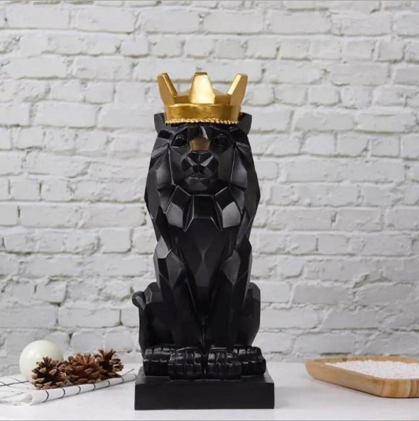 Resin origami polygon crown lion statue for table top decoration