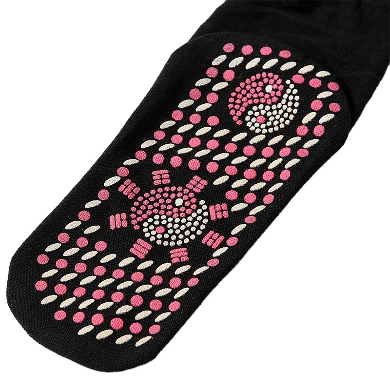 Wholesale Grip Logo Cotton Made Stripes Custom Design Anti Slip Non Slip Comfortable Yoga Pilates Wear Socks