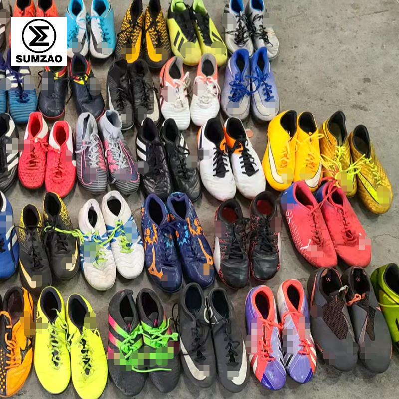 high quality. sepatu sport bekas  bulk shoes thrift shoes branded used football ukay ukay shoes branded