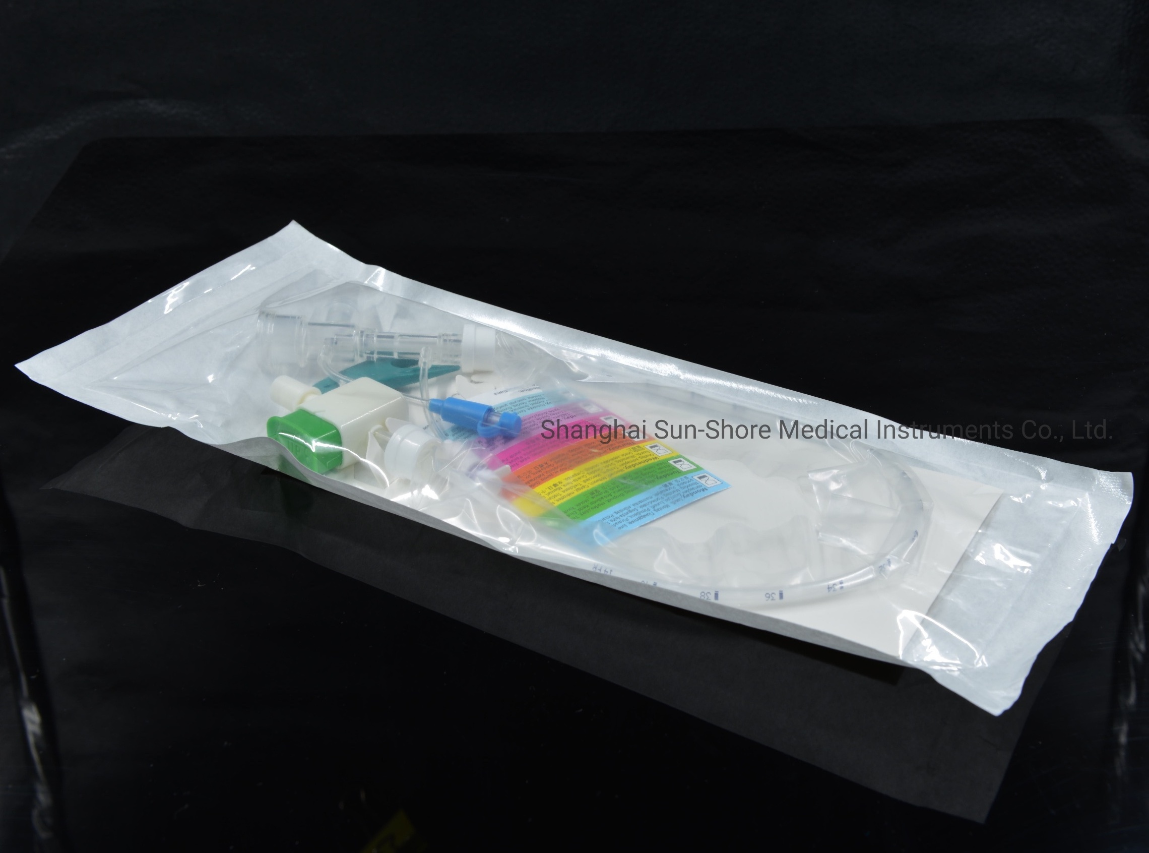 Medical Consumables Closed Suction System Disposable 24 Hours Suction Catheter For Hospital