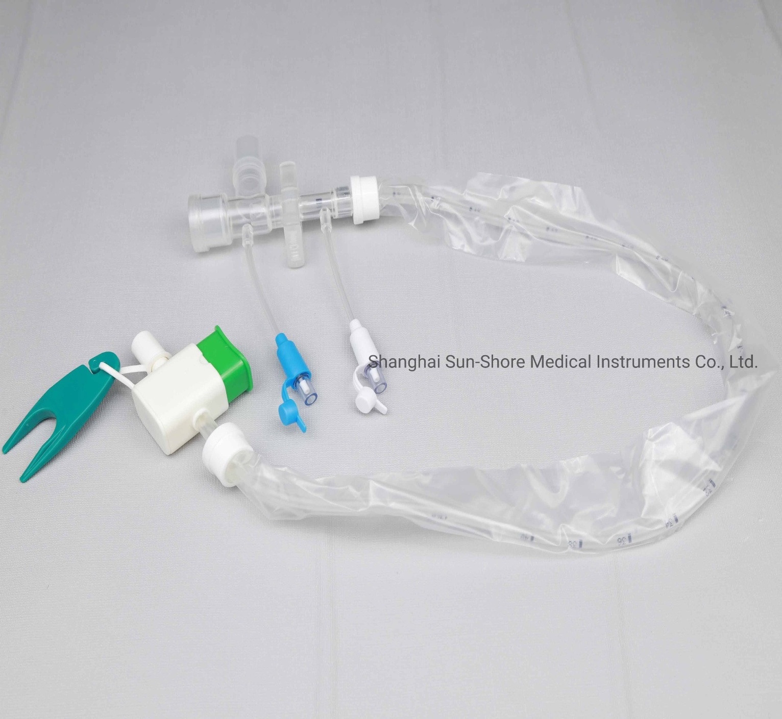 Medical Consumables Closed Suction System Disposable 24 Hours Suction Catheter For Hospital