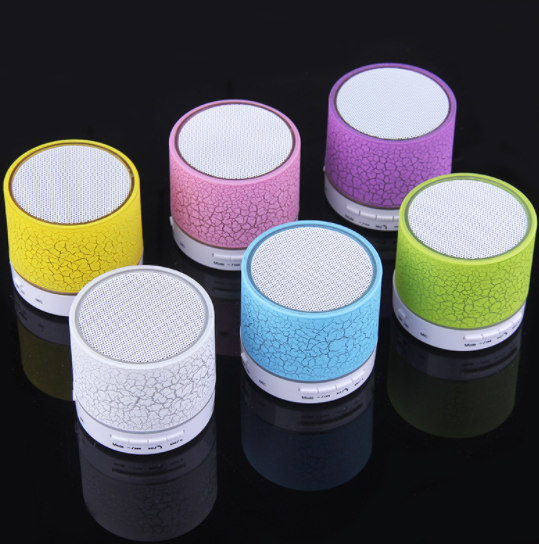 new arrivals 2018 High quality fancy lantern high-class wireless music A9 speaker with MIC