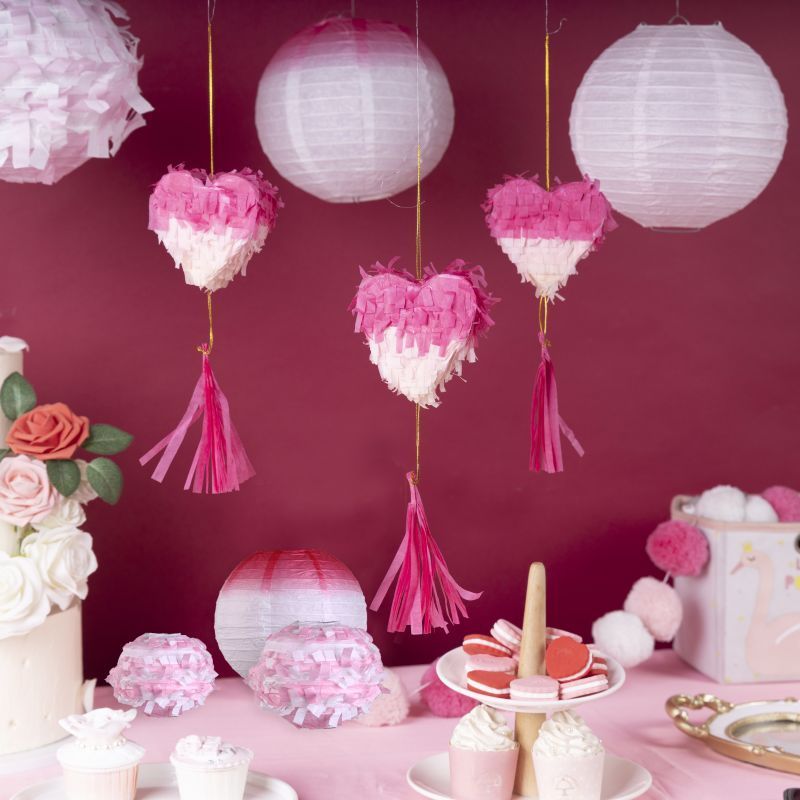 Sunbeauty Wholesale Pinatas Decoration Pink Ombre Heart Shape Hanging Pinata Valentine's Day Funny Party Set