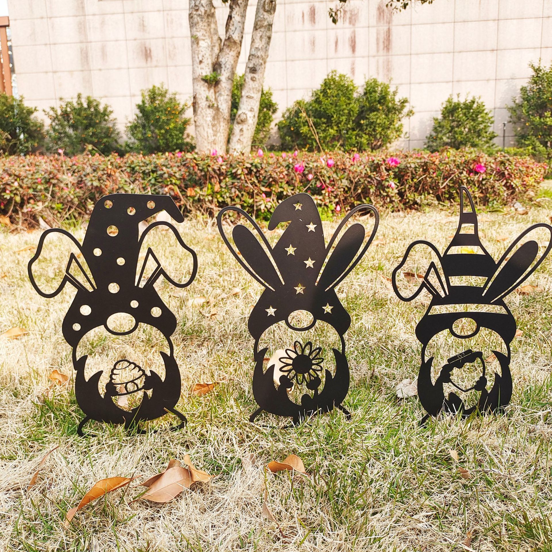 Outdoor Easter Garden Stakes 3 Pieces Gnome Bunny Metal Stakes Hollow Out Bunny Elf Stake For Easter Party Decorations