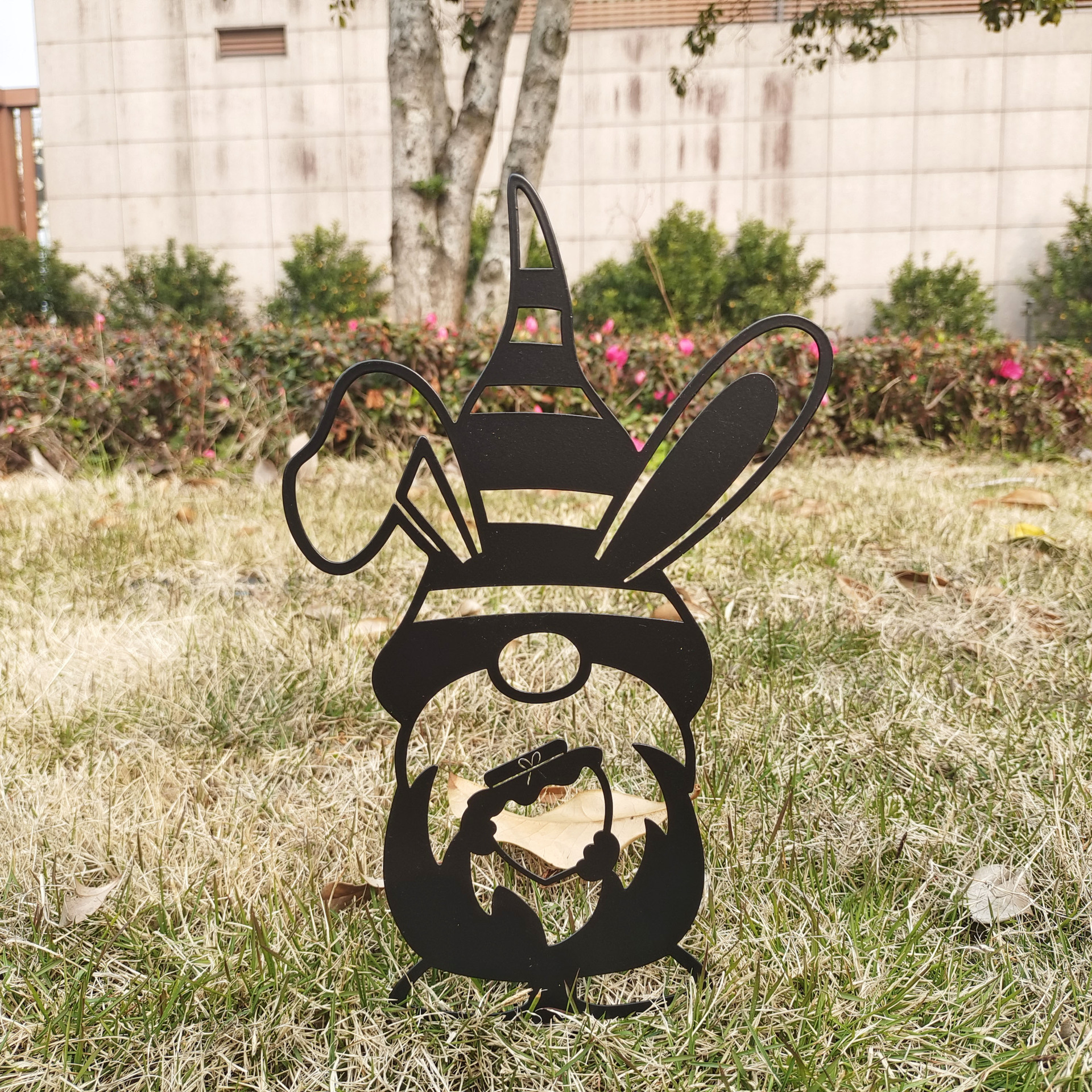 Outdoor Easter Garden Stakes 3 Pieces Gnome Bunny Metal Stakes Hollow Out Bunny Elf Stake For Easter Party Decorations