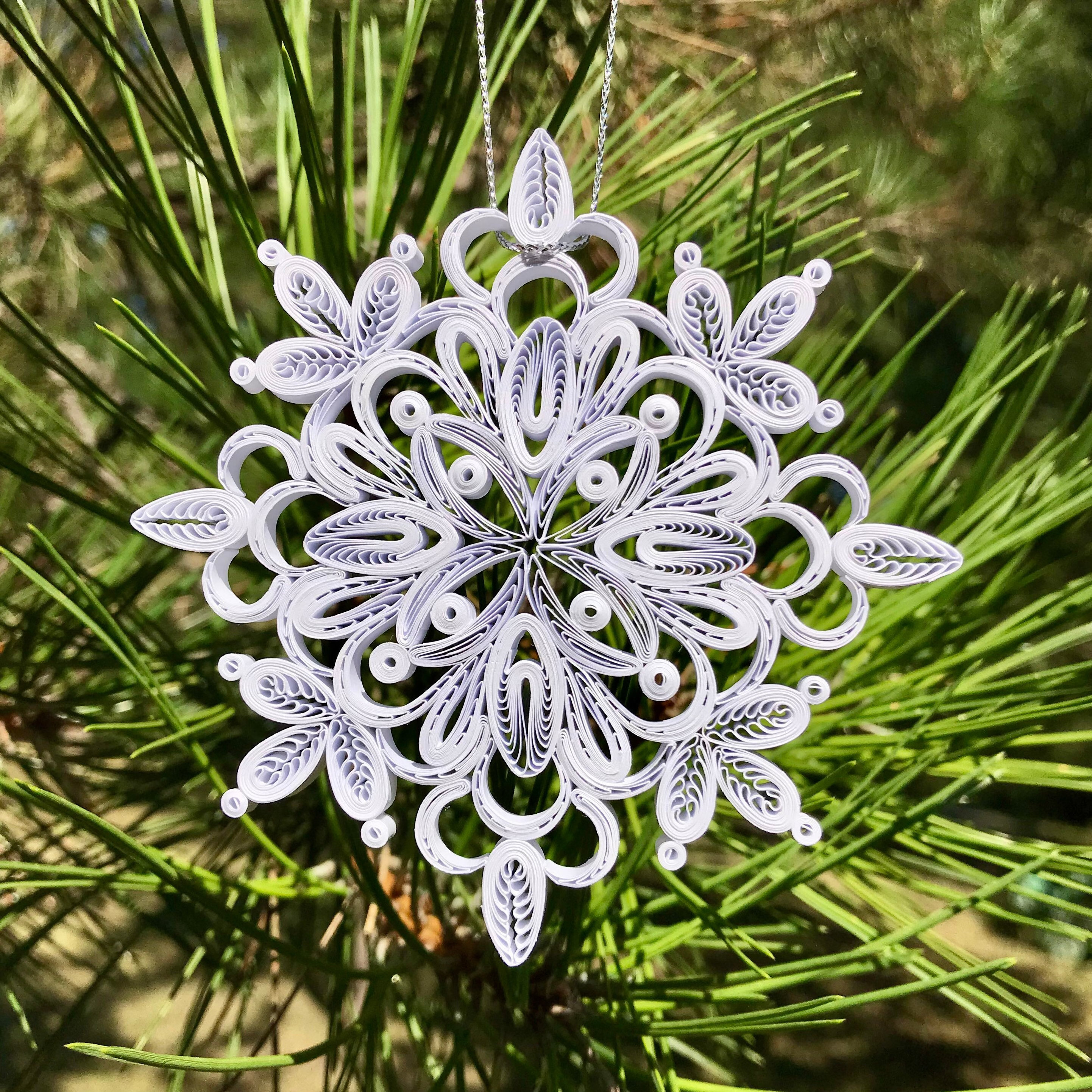 Sunbeauty DIY Mini 3D Quilling Paper Snowflakes for Christmas Tree Decoration Snowflake Crafts Ornaments