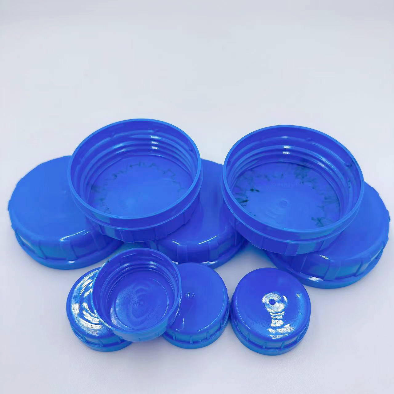 Customized jerry can 10L 20L 25L 64mm chemical oil  cap Mould  big size screw cap mold