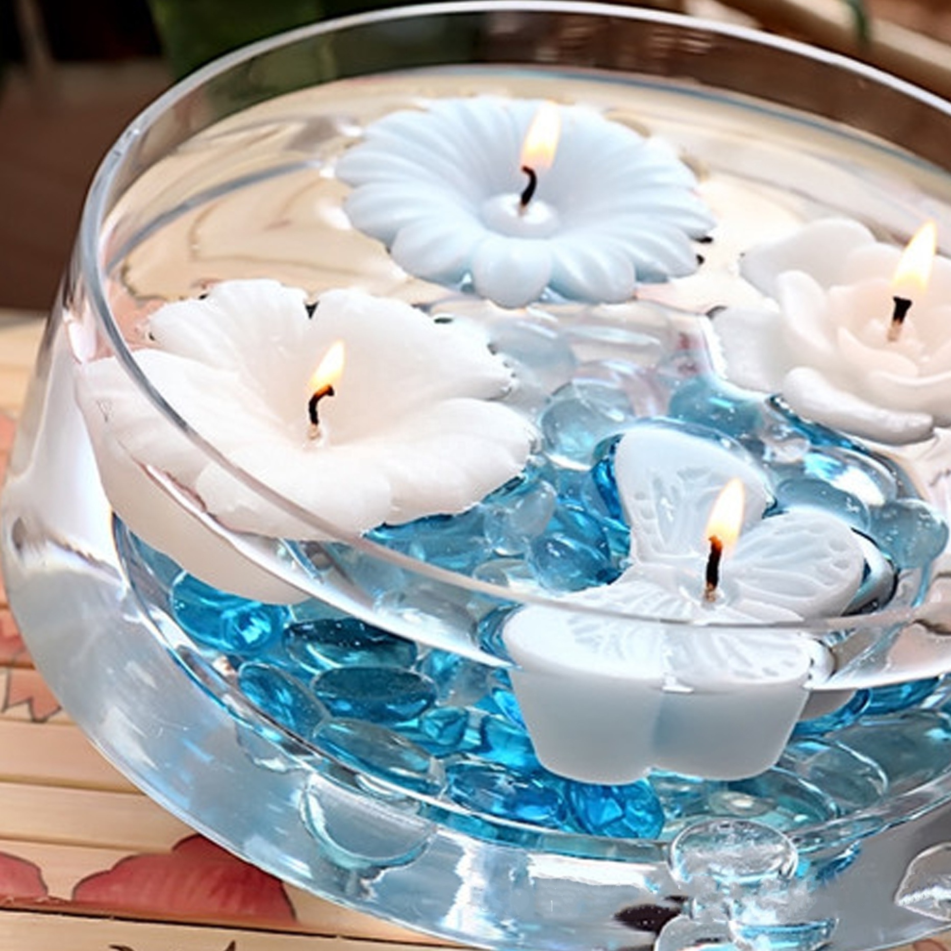 Custom OEM Artificial Flower Shape Floating scented Candle Wedding Decorative Candle in home decoration