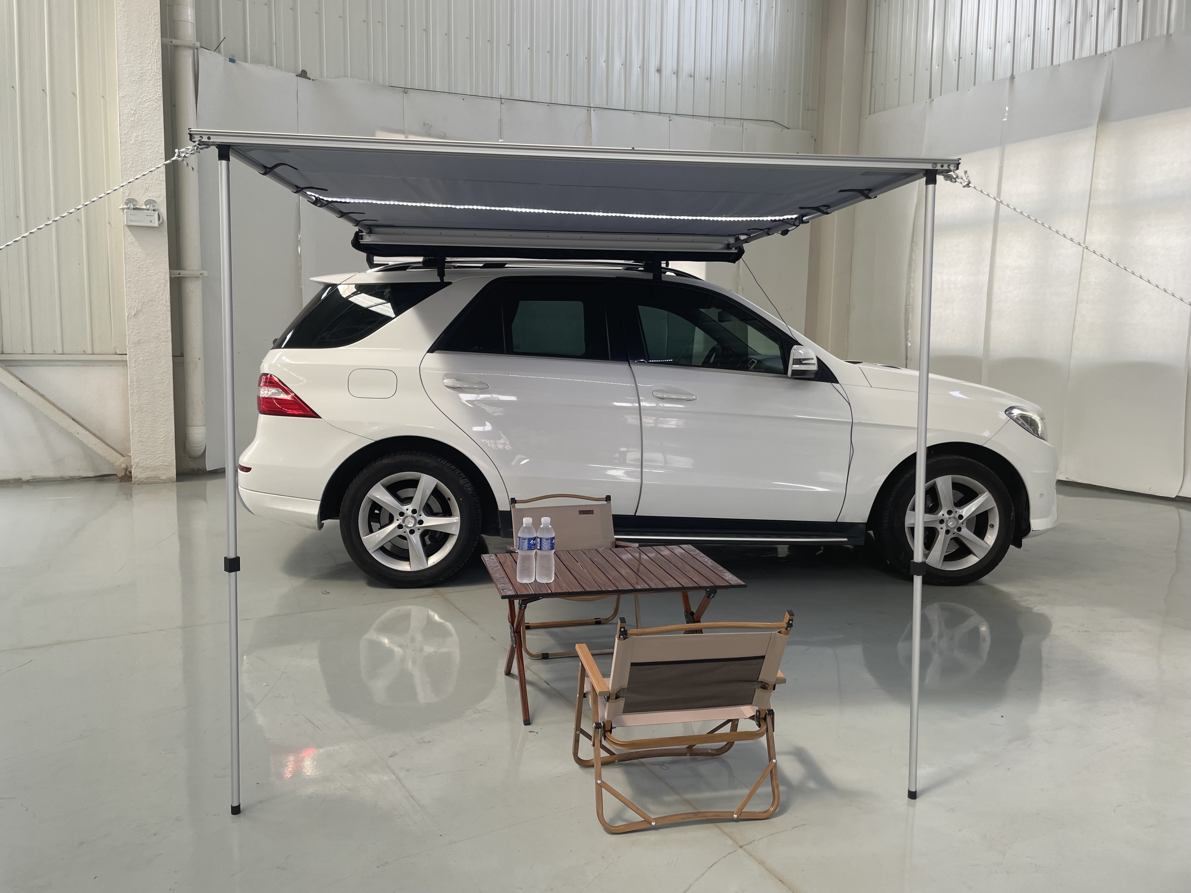 Sunday Campers Custom Factory Outdoor Waterproof 4x4 Traveling Family Camping Retractable Car Extension Awning