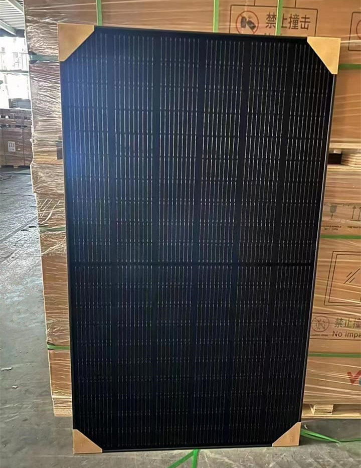 Europe Warehouse Stock All Black Solar Panels 370 375 380 385W watts Black Panel Solar