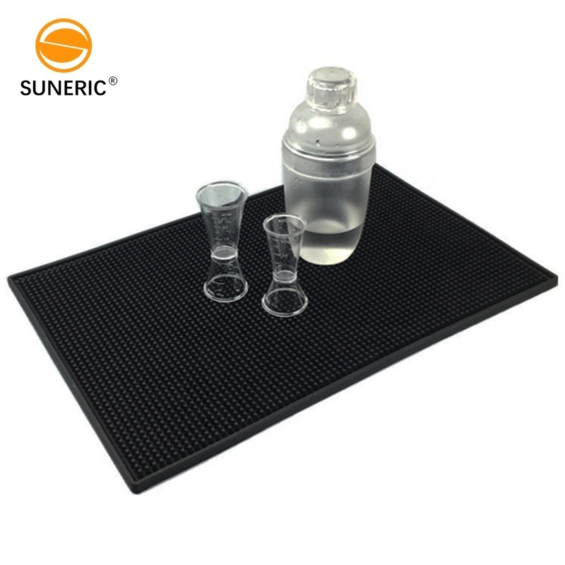 Custom Anti slip Cafe Draining Rubber Cocktail Beer Spill Pad Table Top Drip Service Mat Soft PVC Bar Mat