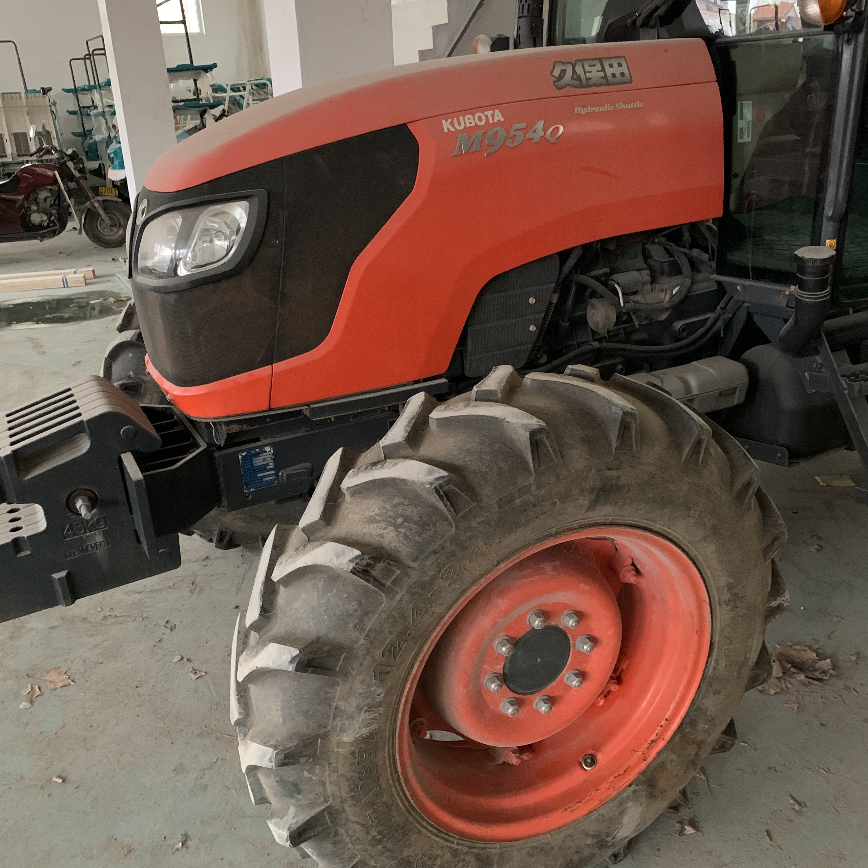 954hp 4wd used kubota tractor thailand JAPAN