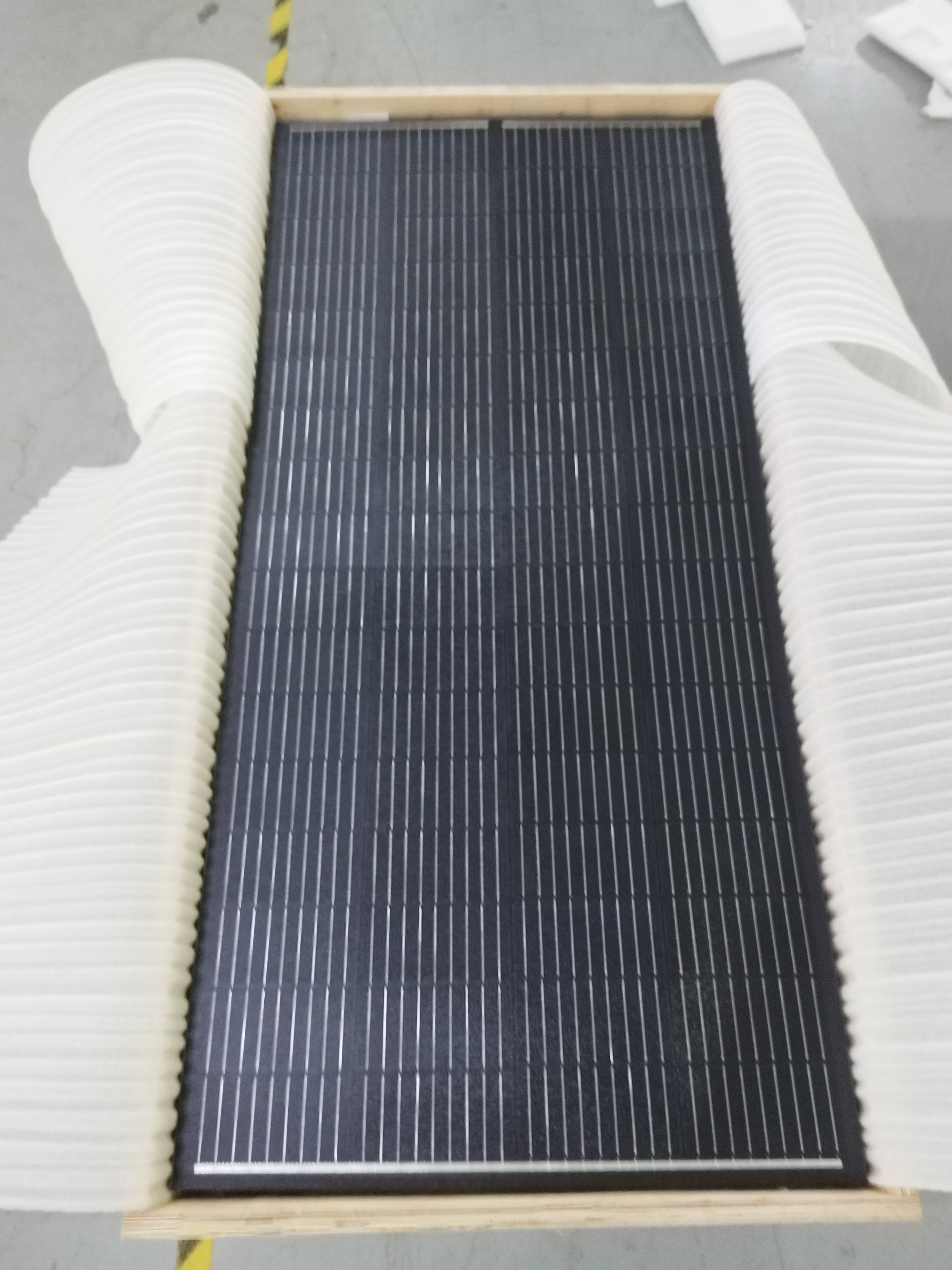 24% High Efficiency 36v 48v 200watt 200 watt marine etfe semi solar panel flexible 200w 20.4V Mono Hetero-Junction cell