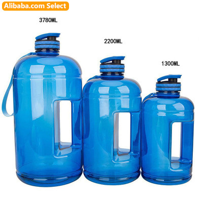 Half 1 Gallon 64oz 2 liter 2L 2.2L 2.5l 64 oz Sport Jug Botol Minum Motivational Gym Water Bottle With Time Marker Straw Sleeve