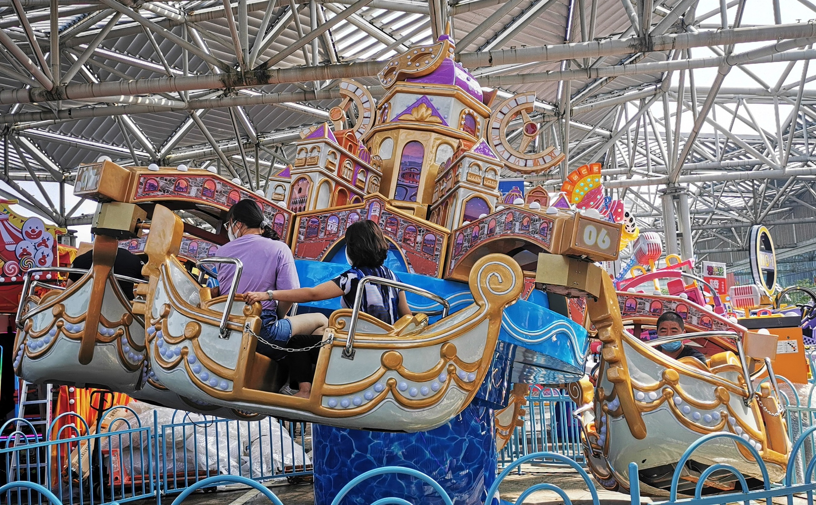 New theme park indoor equipment venice carnival spaceship amusement outdoor amusement park rides