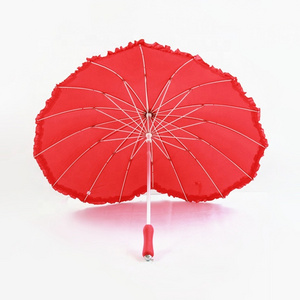 Red Parasol Wedding 16 Ribs 23 Inch Manual Straight Aluminium Girls Love Heart Shape Umbrella with Lace