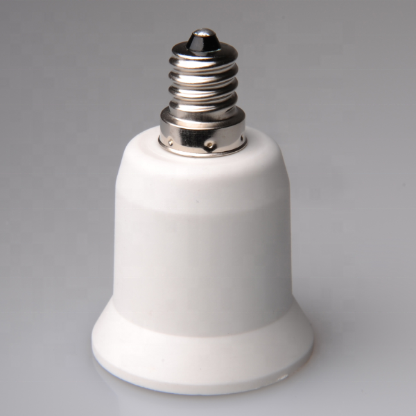 E12 to E26 lamp converter adapter candelabra to standard bulb socket adapter lamp holder socket with CE RoHS certificate