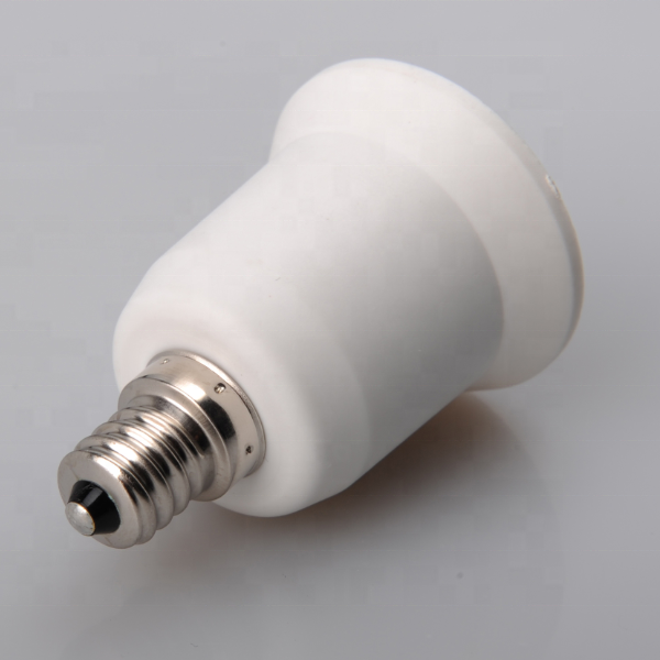 E12 to E26 lamp converter adapter candelabra to standard bulb socket adapter lamp holder socket with CE RoHS certificate