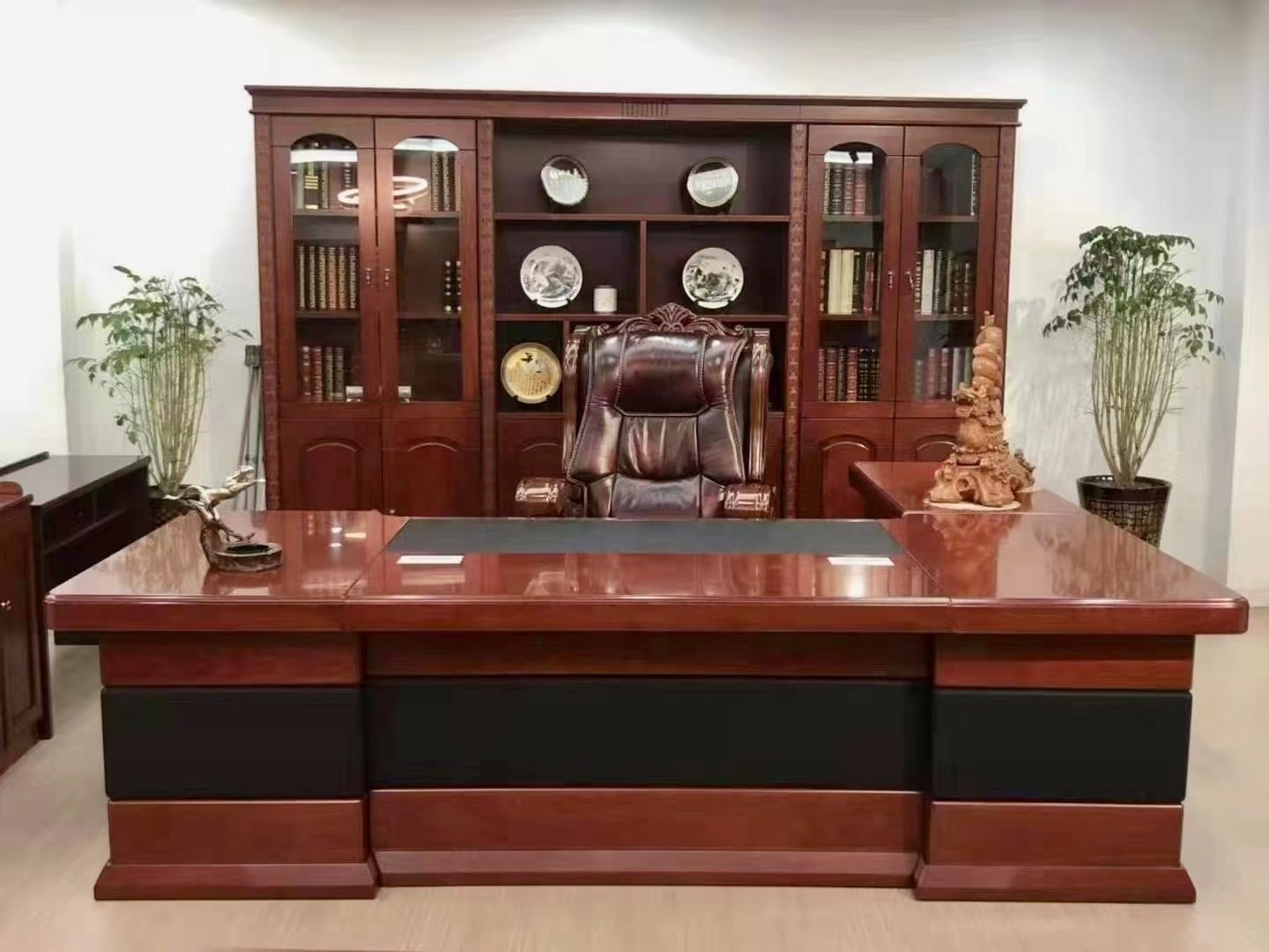 Luxury office desk mdf boss executive desk