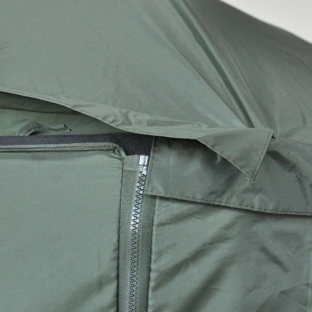 OEM Half Tent Umbrella for Beach and Garden Fishing Waterproof Oxford Material with Aluminum Pole for Water Usage