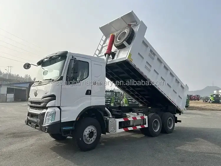 Euro 6 engine, 375hp diesel power Left hand Drive Wheel 6x4, 350L fuel tank volume Dongfeng mining dump truck price