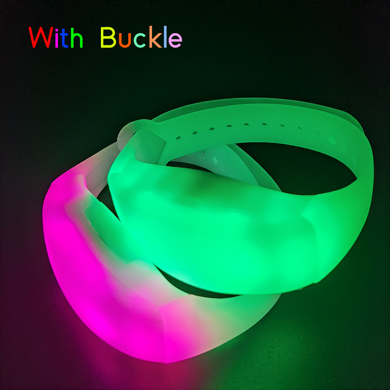 SUNJET New Product 4 LED Lights Custom Logo Remote Controlled LED Bracelet, DMX Control LED Wristband For Event