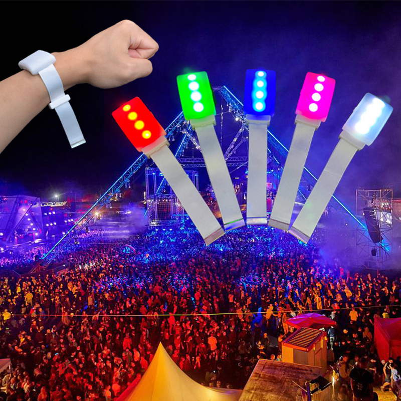 New Product 4leds 433 DMX Remote Controlled RGB LED Bracelet Festival Flashlight Fabric Led Wristband For Event