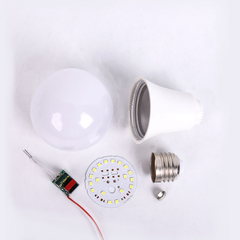 Popular product 6w 10w 15w 20w 30w 40w 50w 60w Wholesale Price Bulb E27 Led Bulb skd