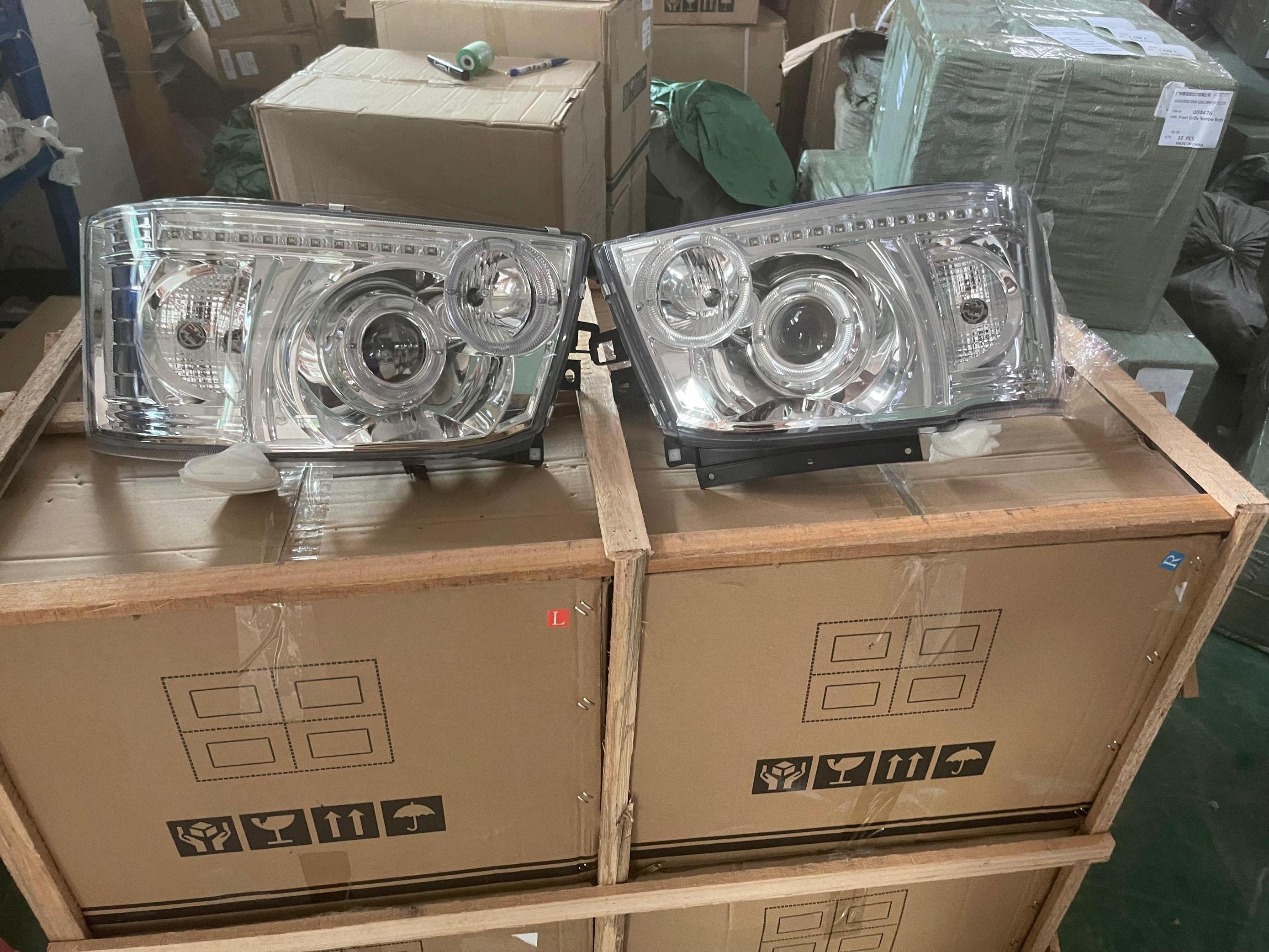 auto headlamp hiace 468-1 angel eye head light New Hiace LED Head Light with angle eyes HIACE headlamp accessories auto motives