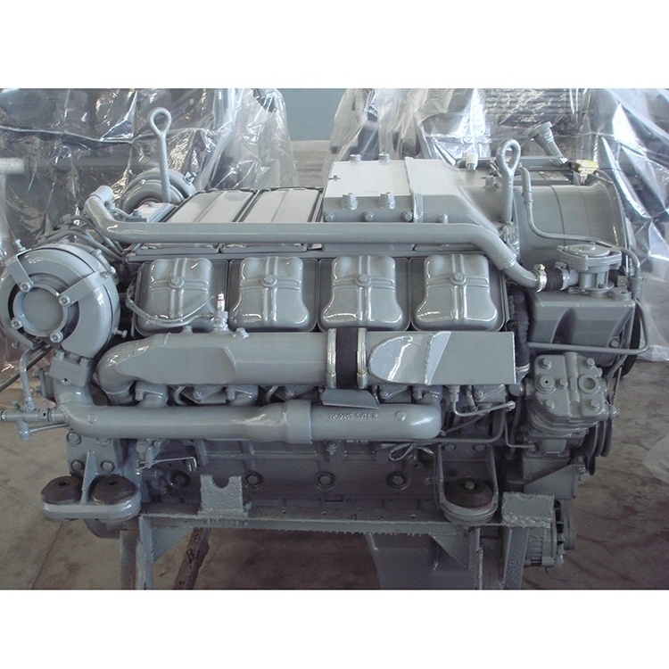 Original 4 Stroke 8 Cylinder 235KW Water-cooled BF8L513 Diesel Engines