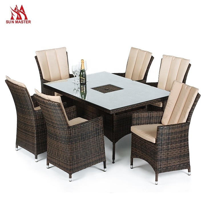 Luxury  Furniture Outdoor Rattan Dining Round Table And Chairs With Ice Bucket Patio Restaurant Hotel Dinner Set For 6-8 Seat