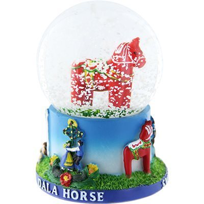 Custom Sweden Snow Globe Sweden Souvenir Polyresin Souvenir Snow Globe