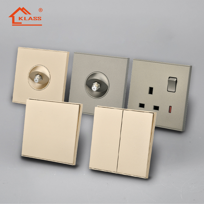 High New Design Home Hotel Modern Design Well Known UK Standard Africa Grey Color 1Gang 3Way Electric Wall Light Switch Socket