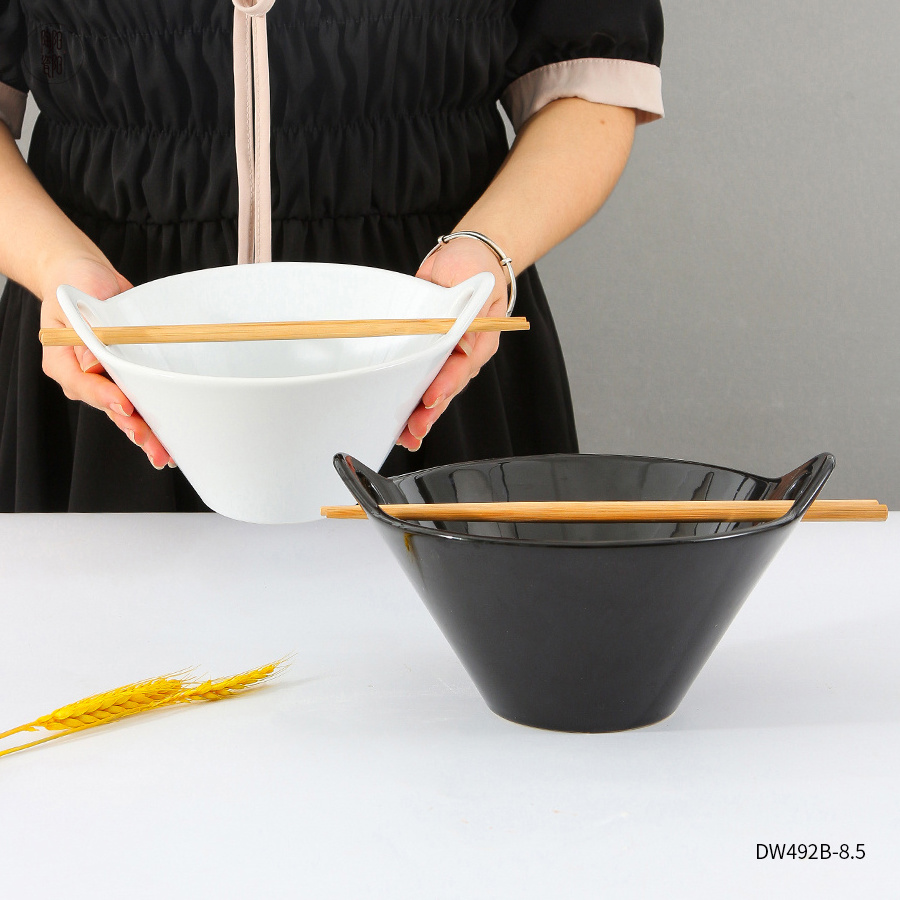 Modern Japanese Porcelain Large Instant Noodle Bowls Set Customized Ceramic Ramen Noodle Bowl with Chopsticks