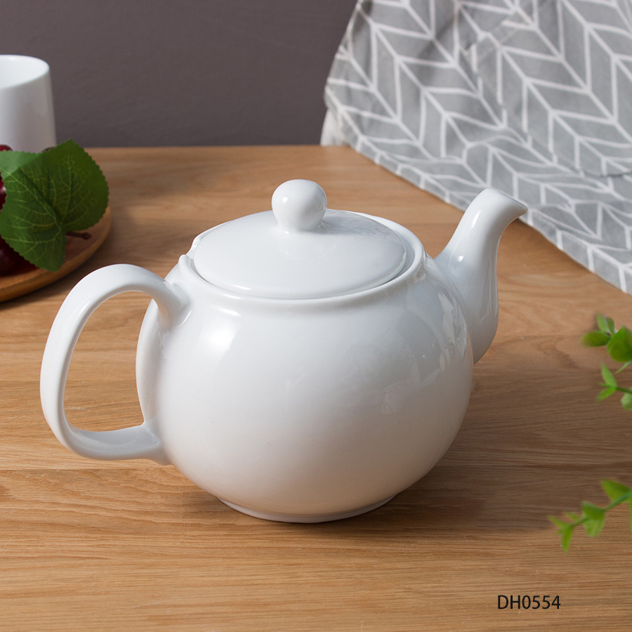 Custom wholesale large white porcelain tea pot set with lid Chinese kettle ceramic teapot