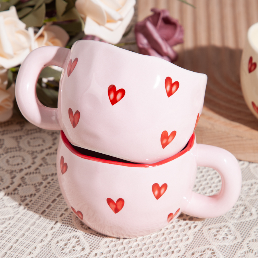 Valentines day gift 2024 porcelain romantic couple heart coffee cup modern customized design printed cute ceramic mug custom