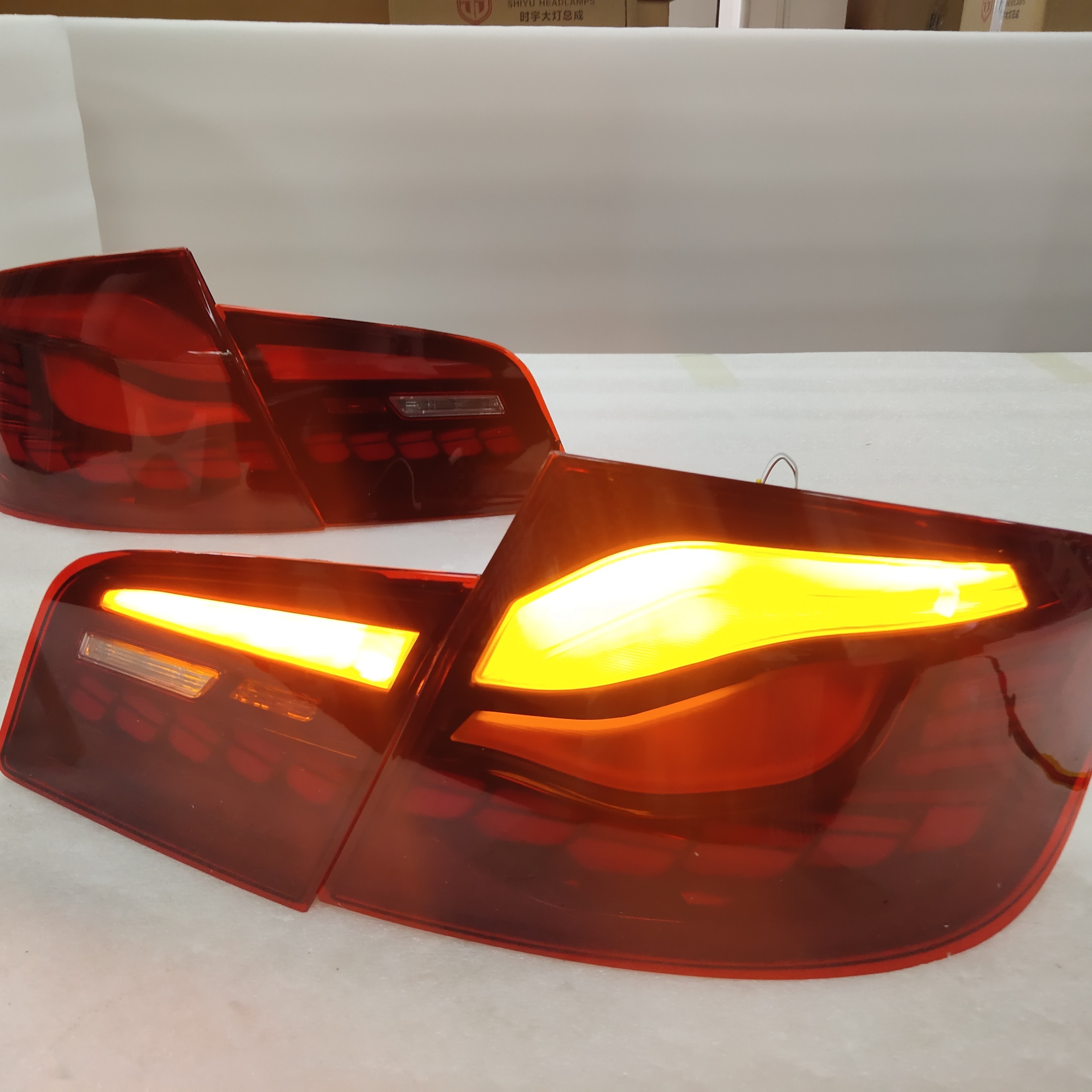 2011-2017 Year For BMW F10 F18 520 525 530 535i LED Tail Light Rear Lamps   Red   V2