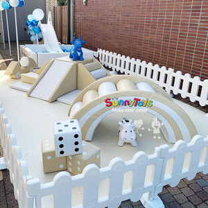 Soft play ball pool and soft play equipment soft play equipment