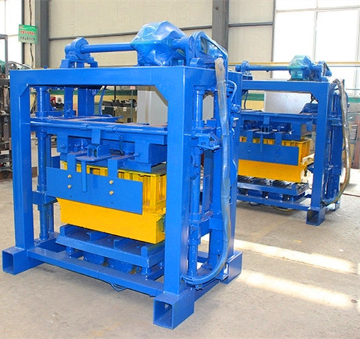 QTJ4-40B2 Hollow Block Making Machine in Malawi Ghana