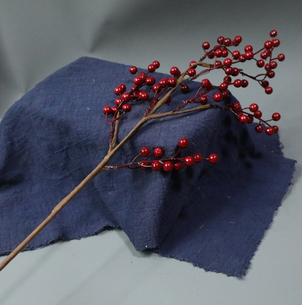 Artificial Red Berries 9 branches Simulation Berries Pine Branch Holly Berry Stems for Holiday Home Christmas Decor