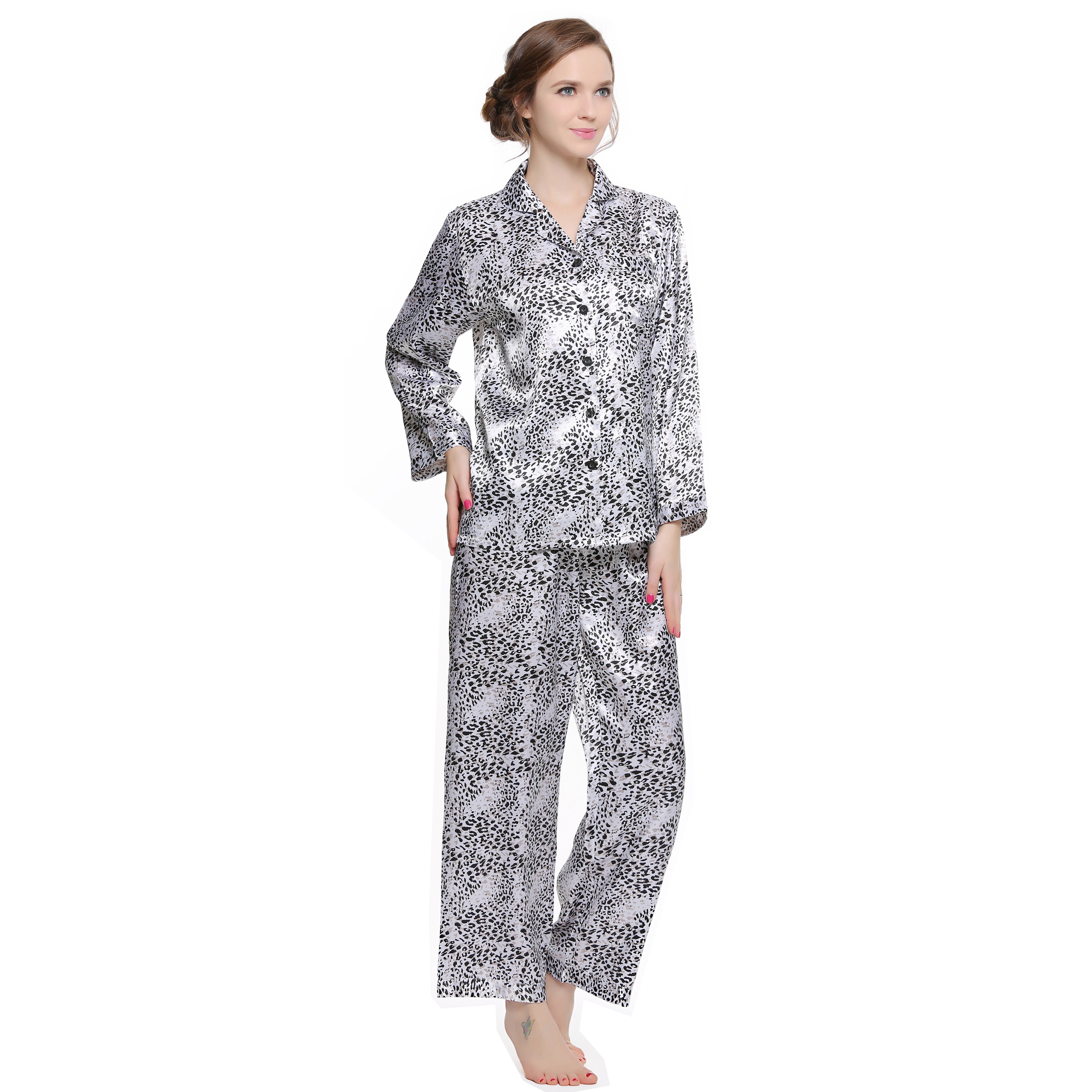 OEM Custom stretch satin pajamas wholesale custom women's sleepwear suit V-neck printed sexy women's clothing Loungewear