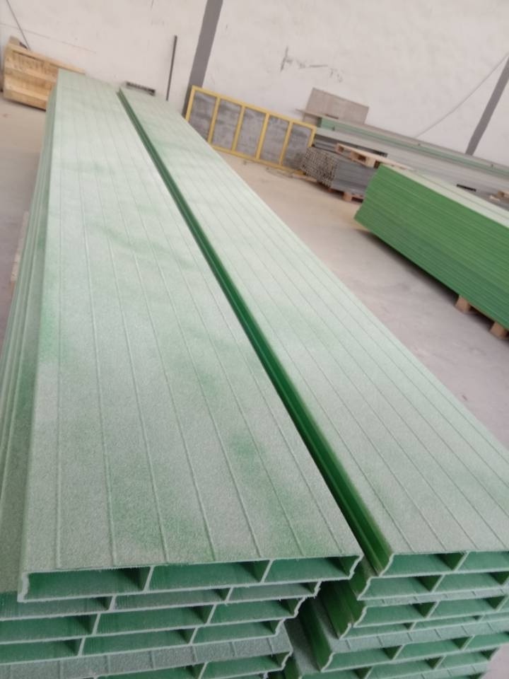 Multi-purpose fiberglass light weight walkway frp flooring plank frp decking panel