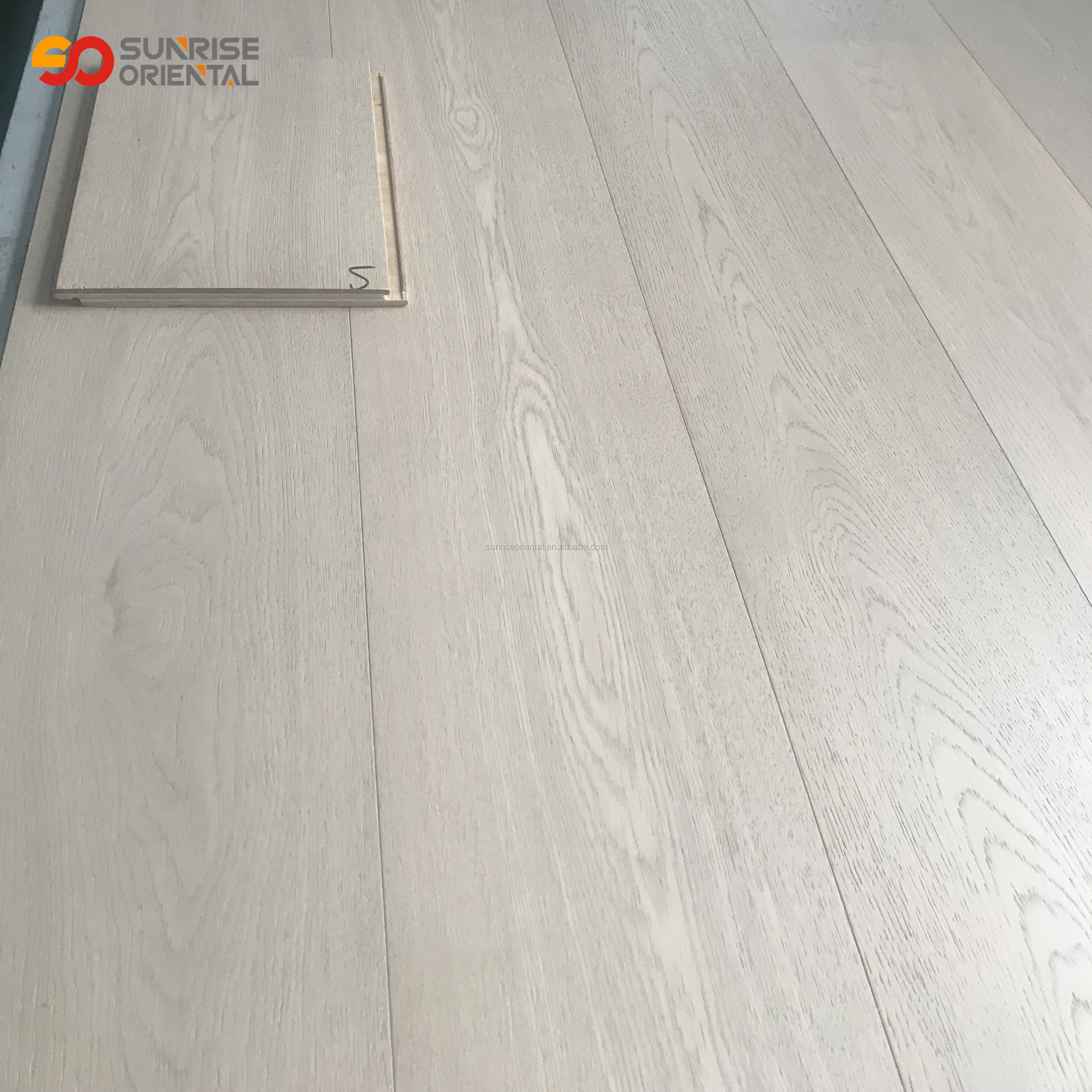 Factory Cheap Wholesale White Oiled Engineered Oak Parquet Flooring