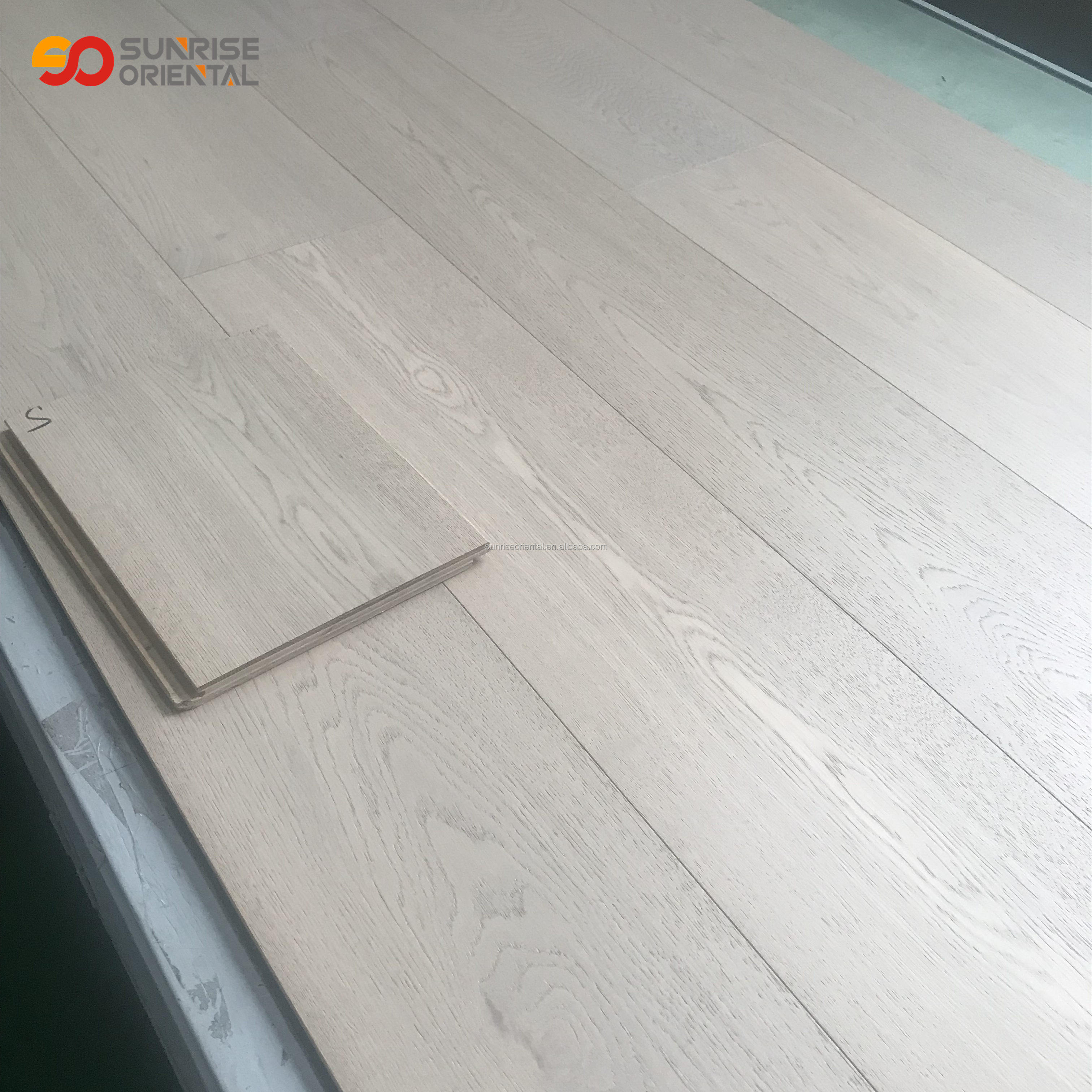 Factory Cheap Wholesale White Oiled Engineered Oak Parquet Flooring