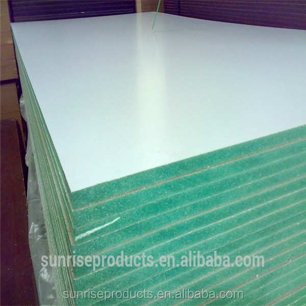 Medium Density Fiberboard18mm raw mdf board plain mdf board Moisture proof green mdf board